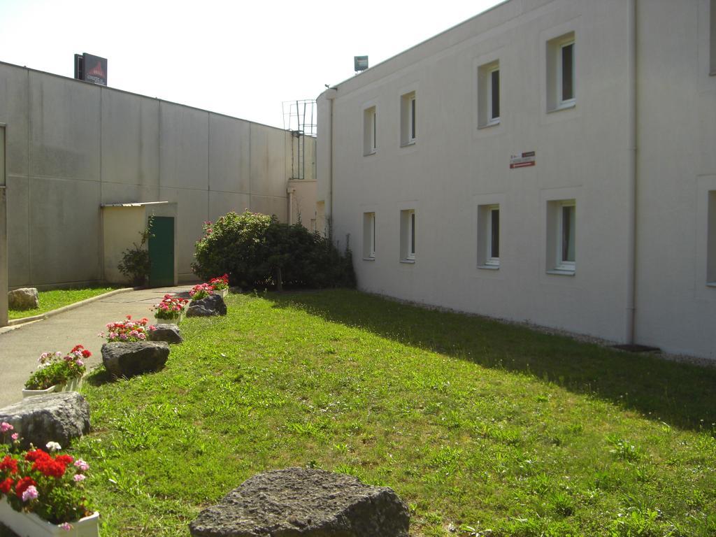 Ibis Bourg Jasseron/Teyssonge Exterior photo