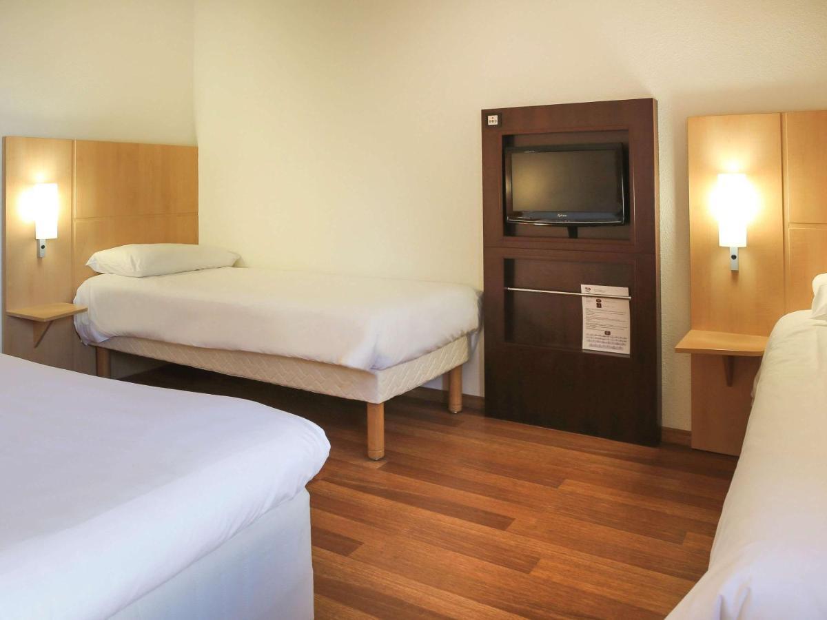 Ibis Bourg Jasseron/Teyssonge Exterior photo